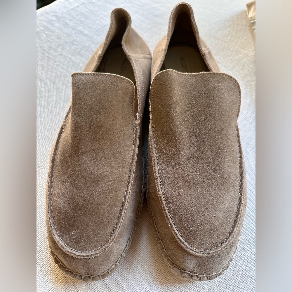 Aldo Men’s tan Suede Loafers. Size 12